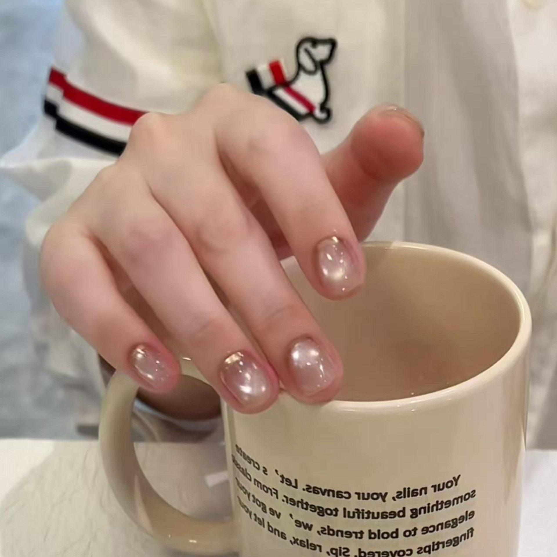 Nail Art Full Cat Eye - เล็บปลอมแบบกดติด 10 ชิ้น ทำมือ สีชมพูนู้ด ประดับลูกปัดแก้ว