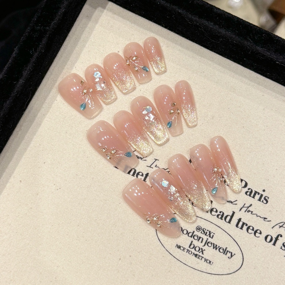 Nail Art Full Cat Eye - Handmade Nude กดบนเล็บ Luxury Cat Eye
