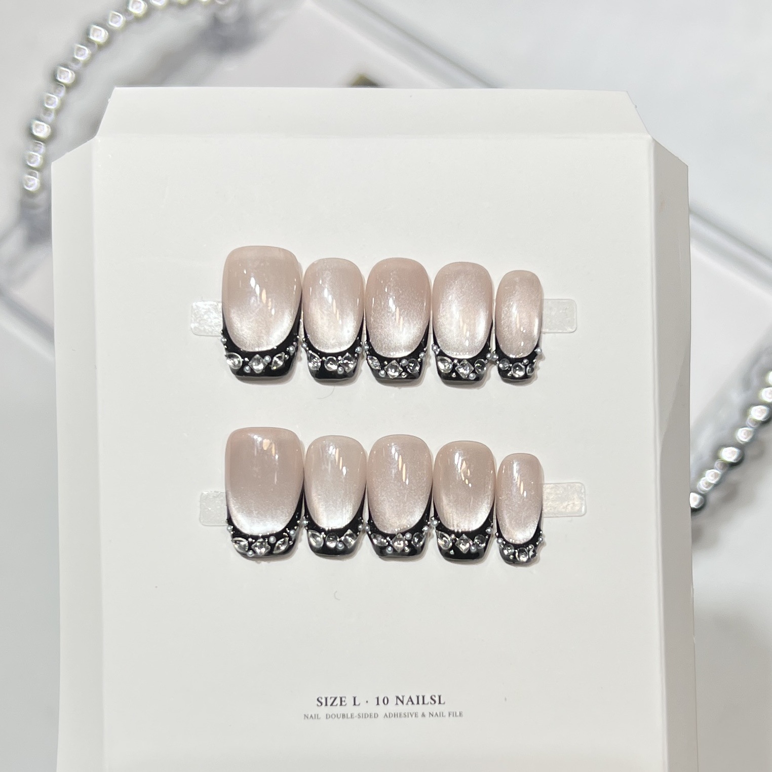 เล็บปลอมแบบกดติดลายตาแมวสีดำ 1 - Nail Art Full Cat Eye บทวิจารณ์และราคา