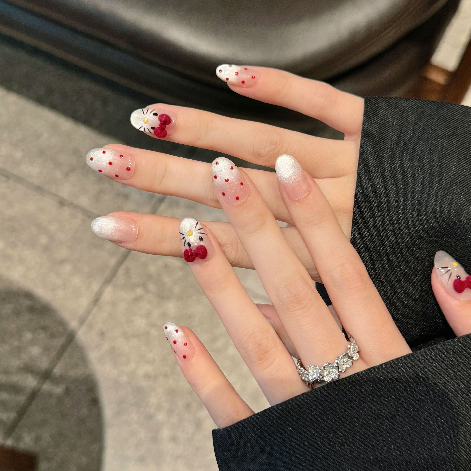 10 ชิ้น ชุดทำเล็บปลอมรูปวงรีแบ - Nail Art Eye Cat บทวิจารณ์และราคา